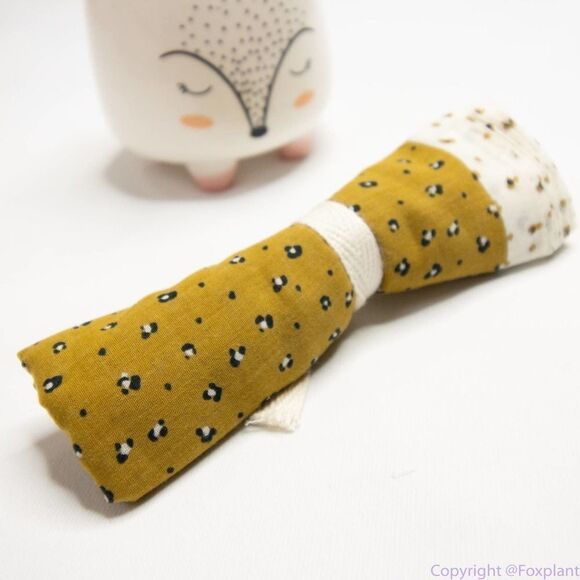 Madewell Mustard and White Scarf - Picture 12 of 14